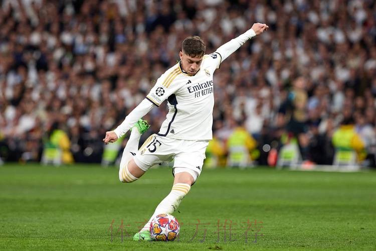西甲-皇马1-0马洛卡25轮不败 琼阿梅尼超级世界波 西甲-皇马1-0马洛卡25轮不败 琼阿梅尼超级世界波